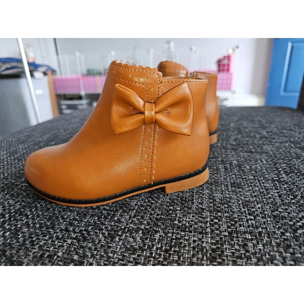 CIXVXCI Ankle Boots Kids Size 10 Tan Excellent Bow Scallop Zip Dress Boots